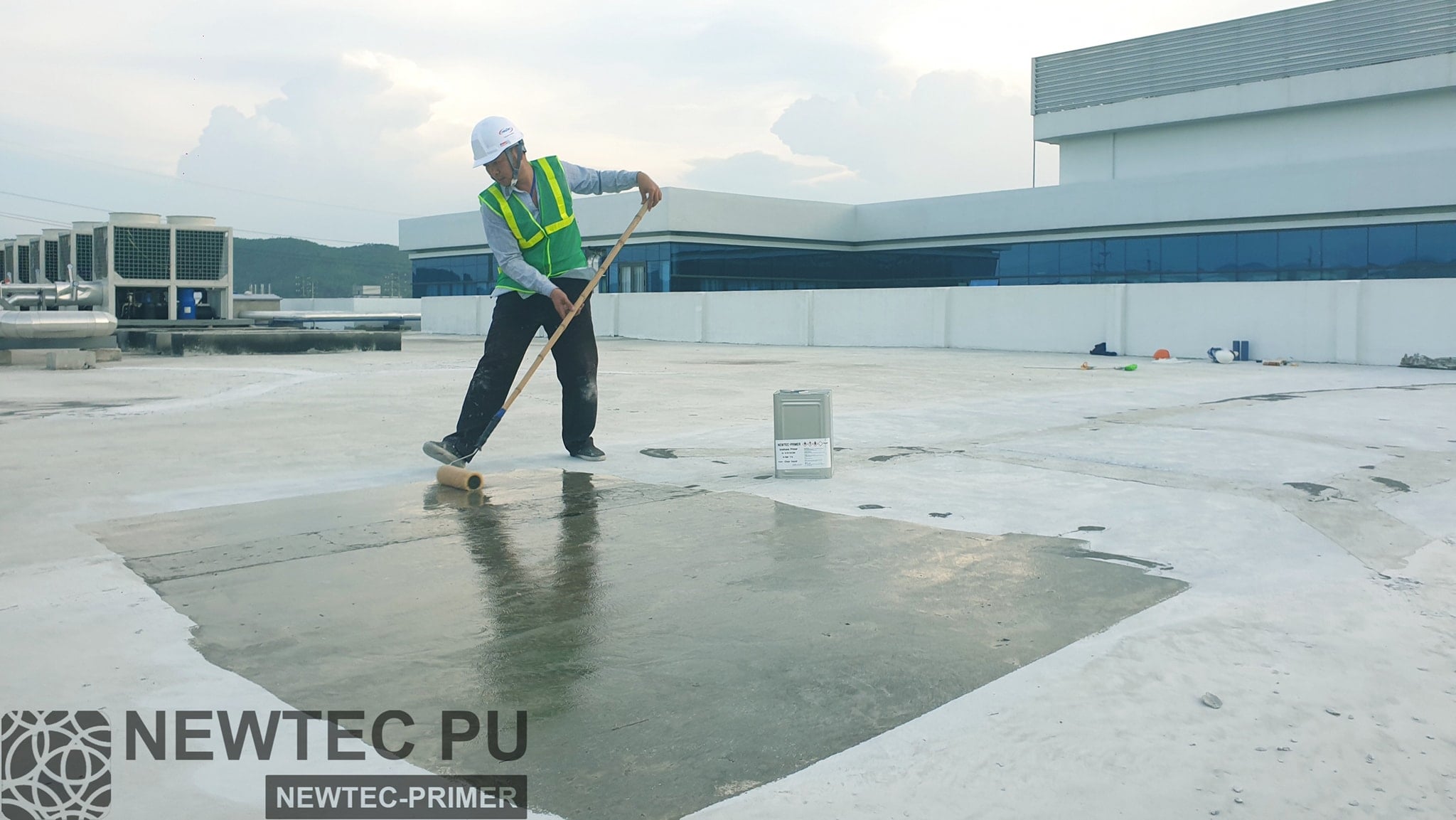 NEWTEC PRIMER - Sơn lót, sơn nền gốc polyurethane một thành phần